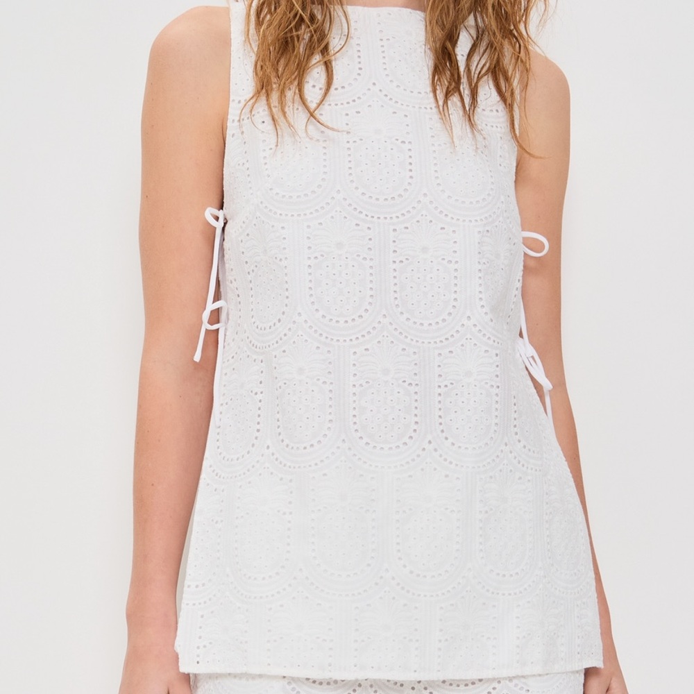 Elegant White Eyelet Sleeveless Top